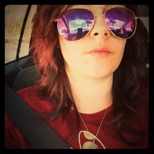 Meet your Posher, Mindy